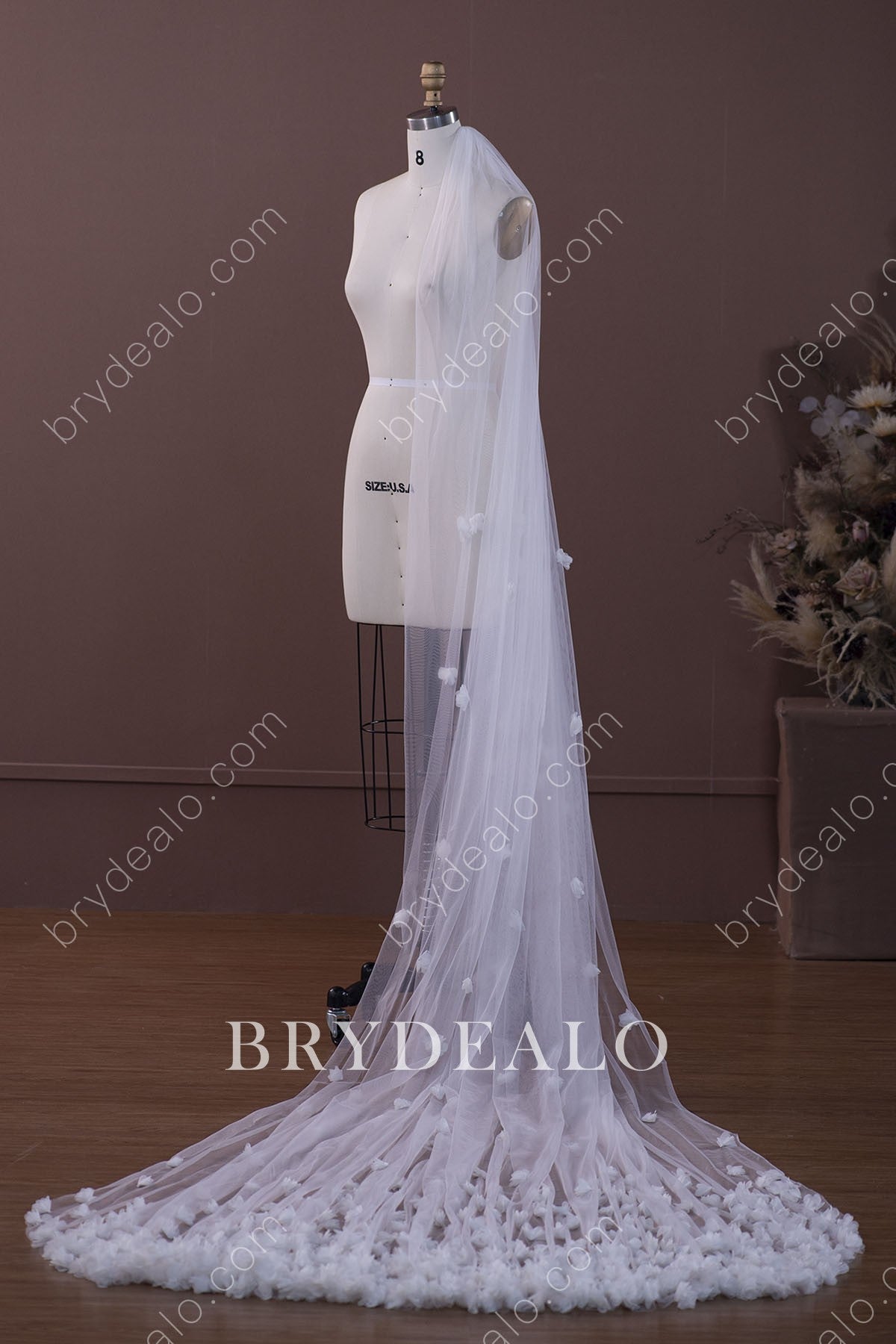 one-tier hand-made 3D flowers tulle bridal veil