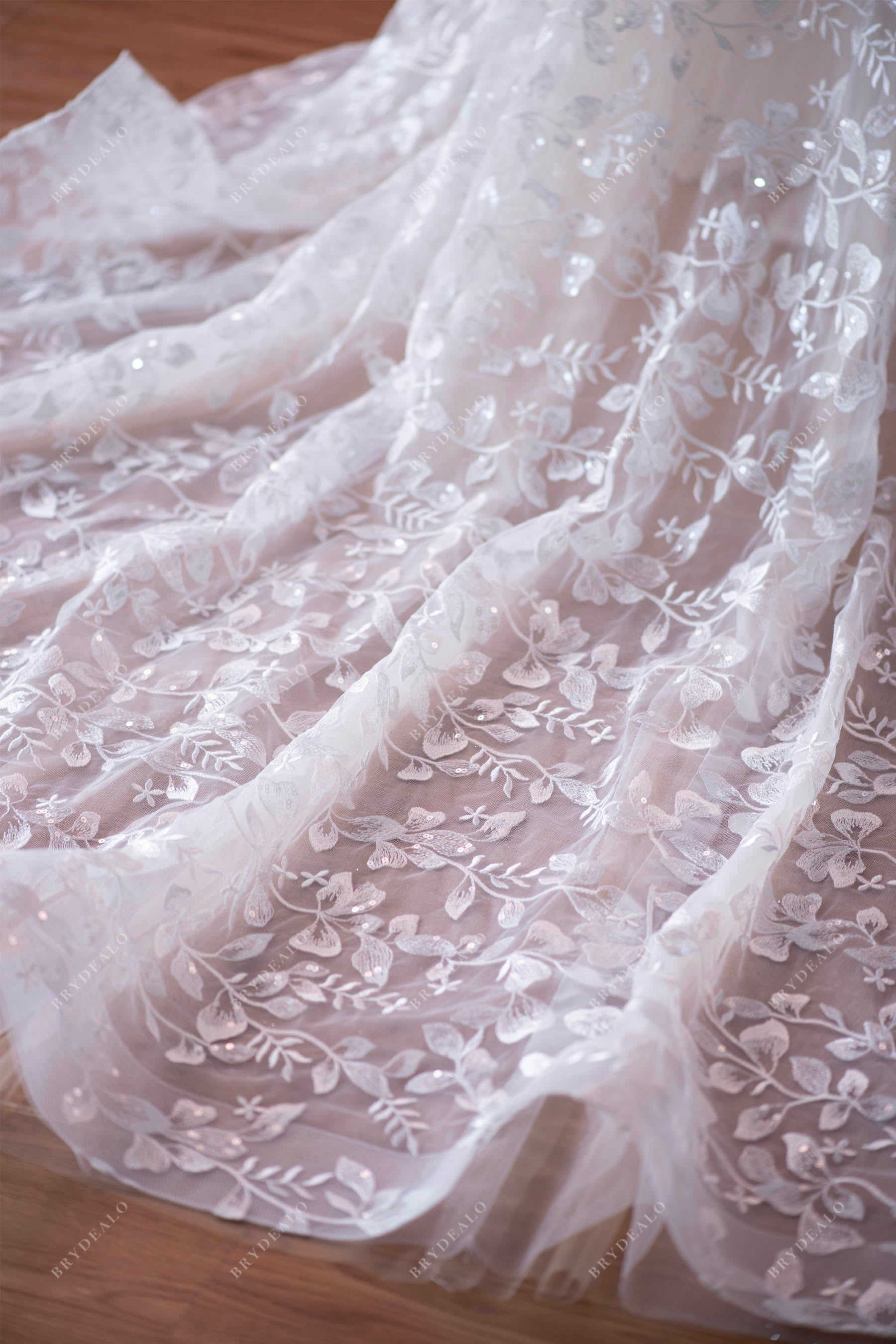 designer horsehair hem lace wedding dress