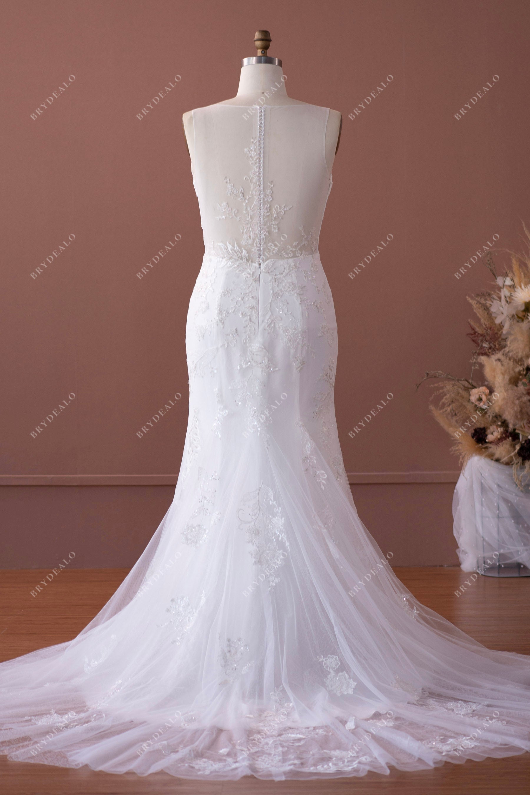 fabulous lace mermaid wedding dress