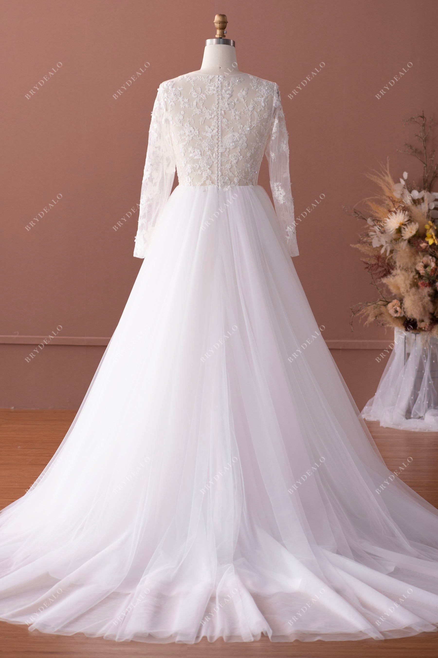 sheer sleeves fashion lace tulle long wedding dress