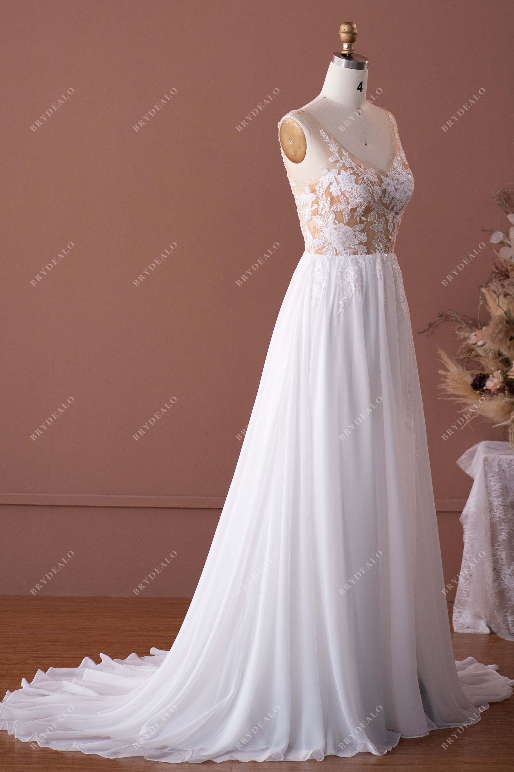 sleeveless V-neck  lace flowy chiffon A-line wedding dress