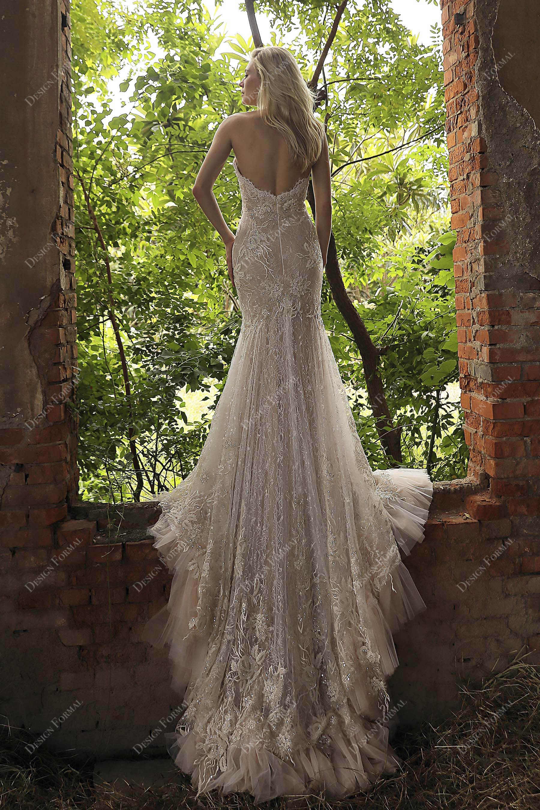 Modern Lace Open Back Strapless Wedding Dress
