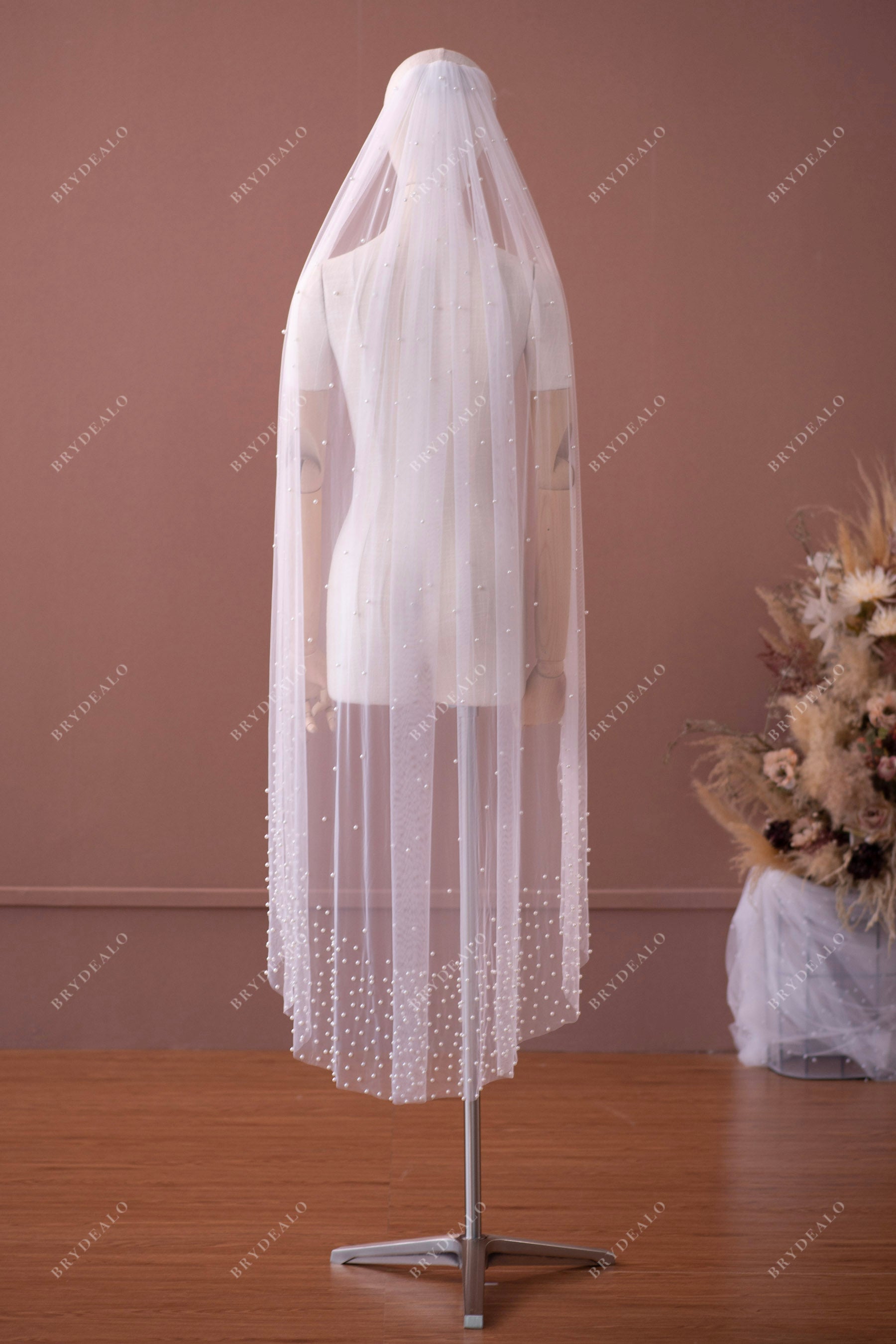popular knee length pearl wedding veil