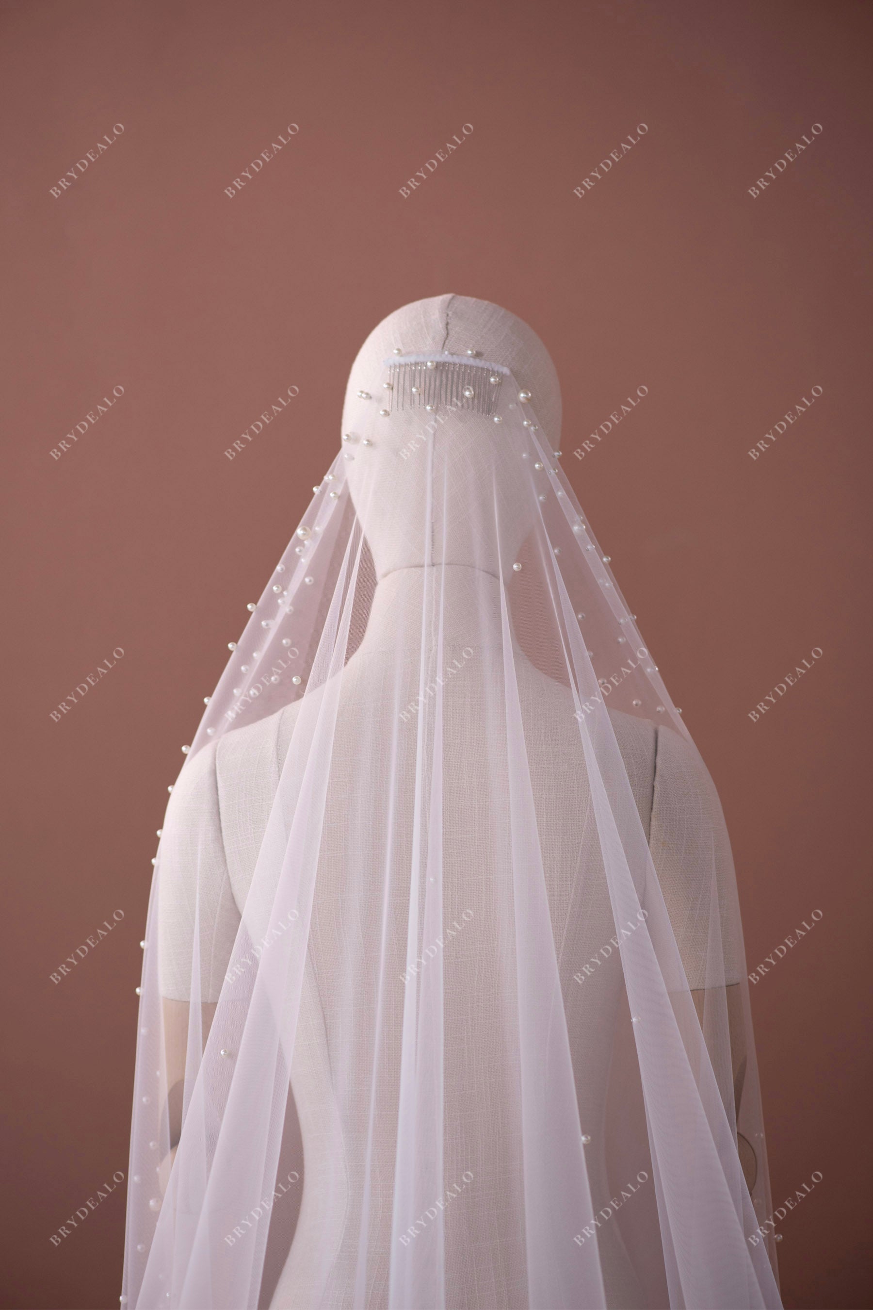 pearls comb tulle wedding veil
