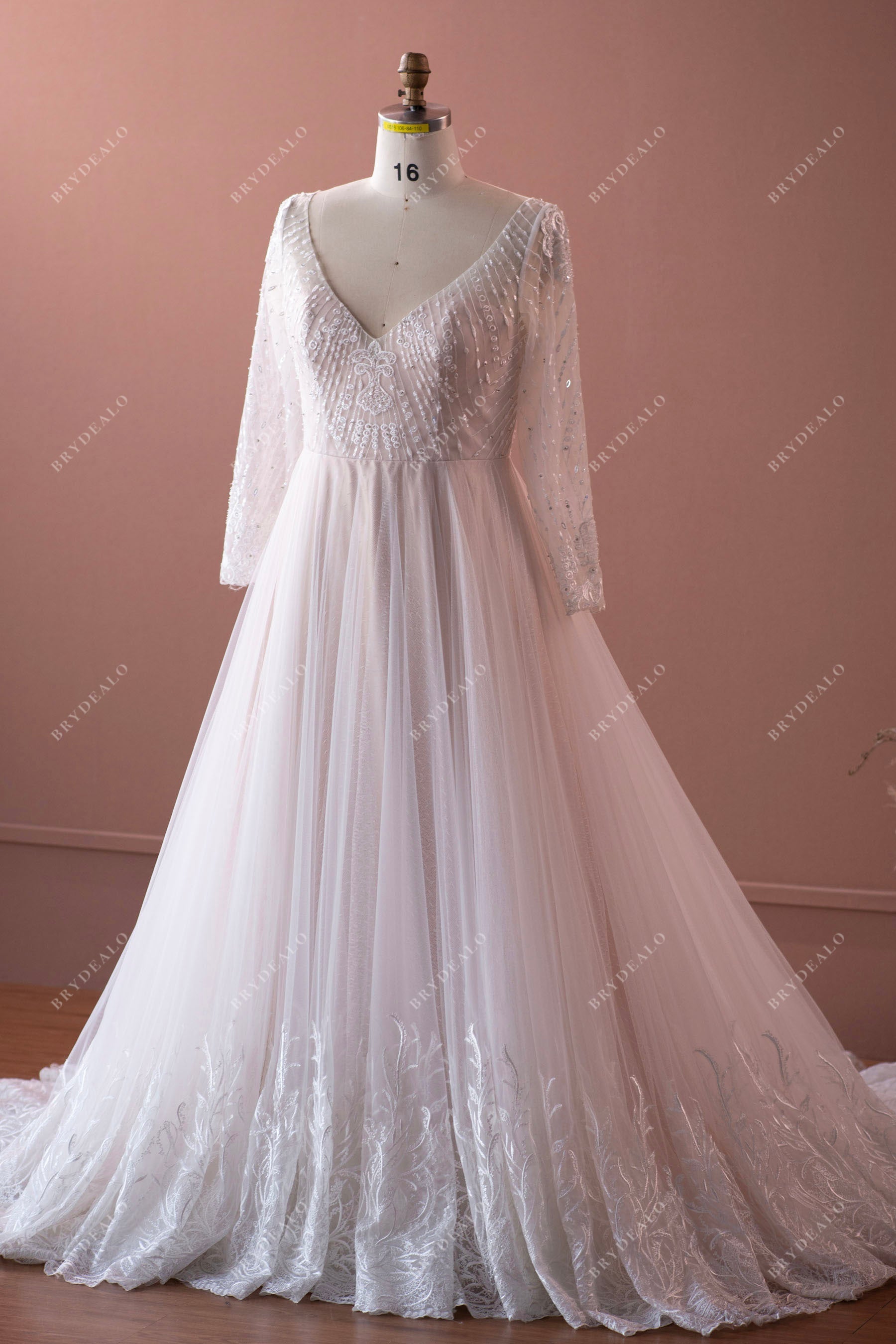 Plus Size Long Sleeved Designer Lace Wedding Ballgown