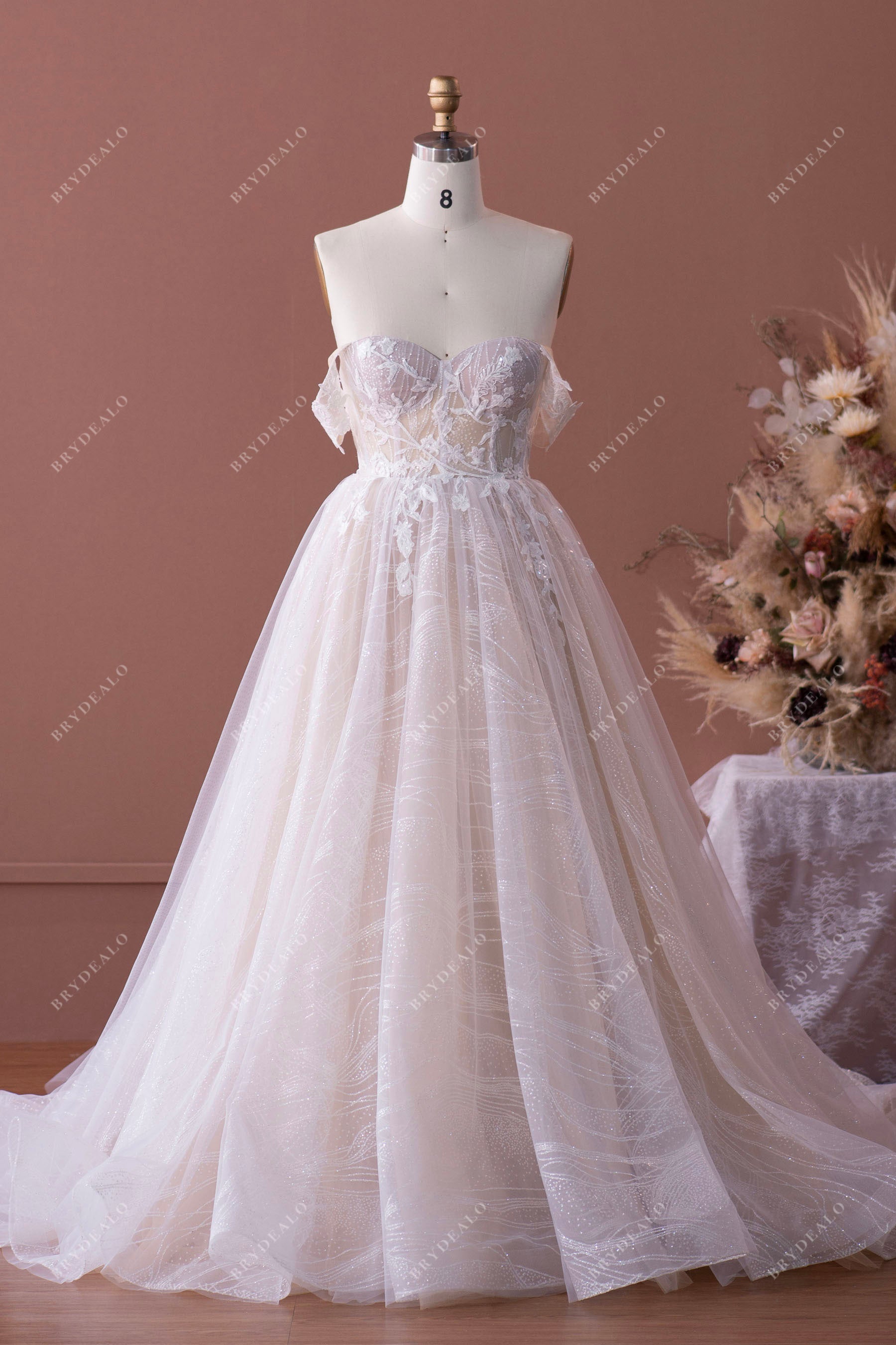 Romantic Lace Champagne Sweetheart Neck Ball Gown Bridal Dress