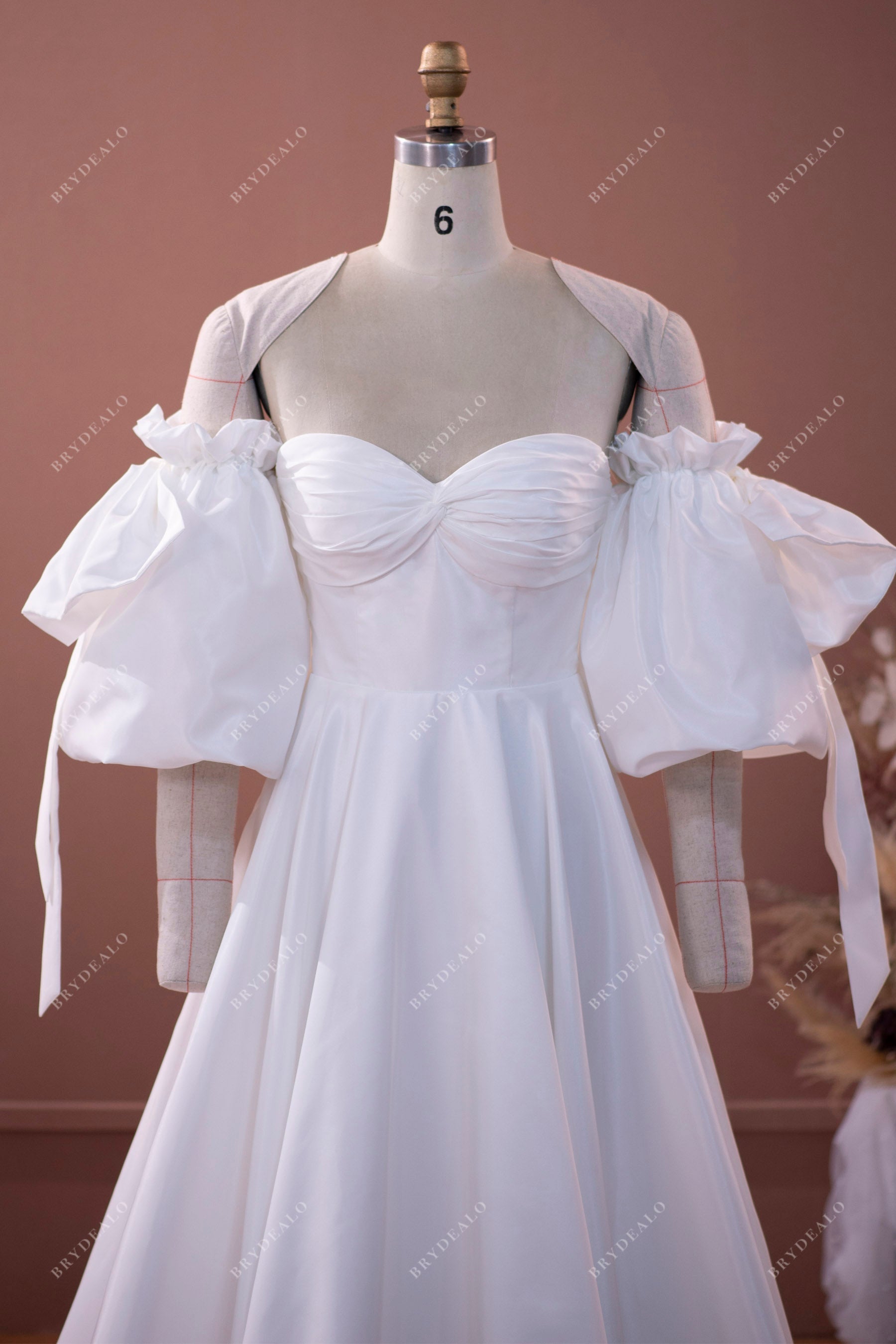 hand-made ruched sweetheart Wedding Dress
