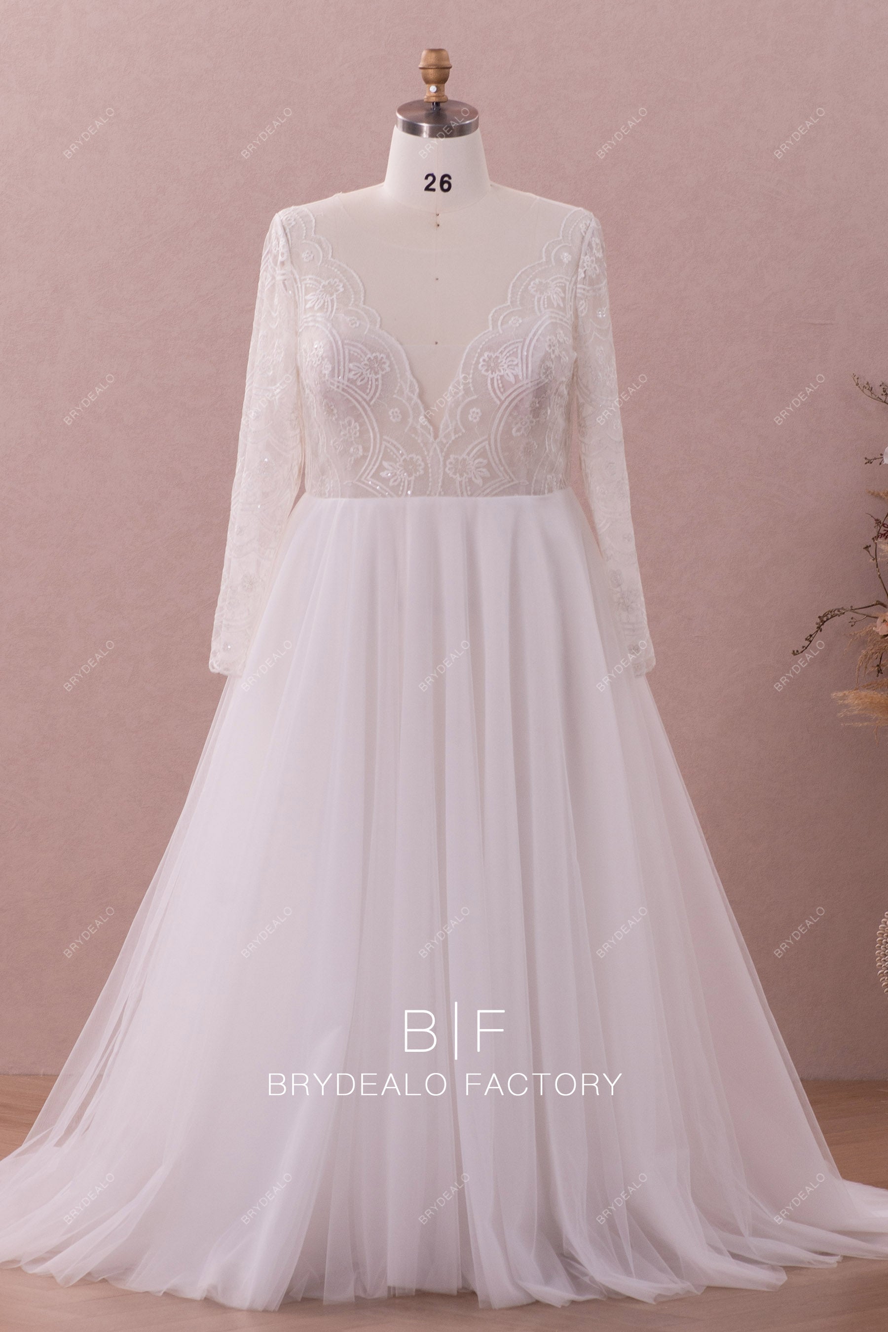 Plus Size Plunging Neck Sleeved Lace Tulle Elegant Bridal Dress