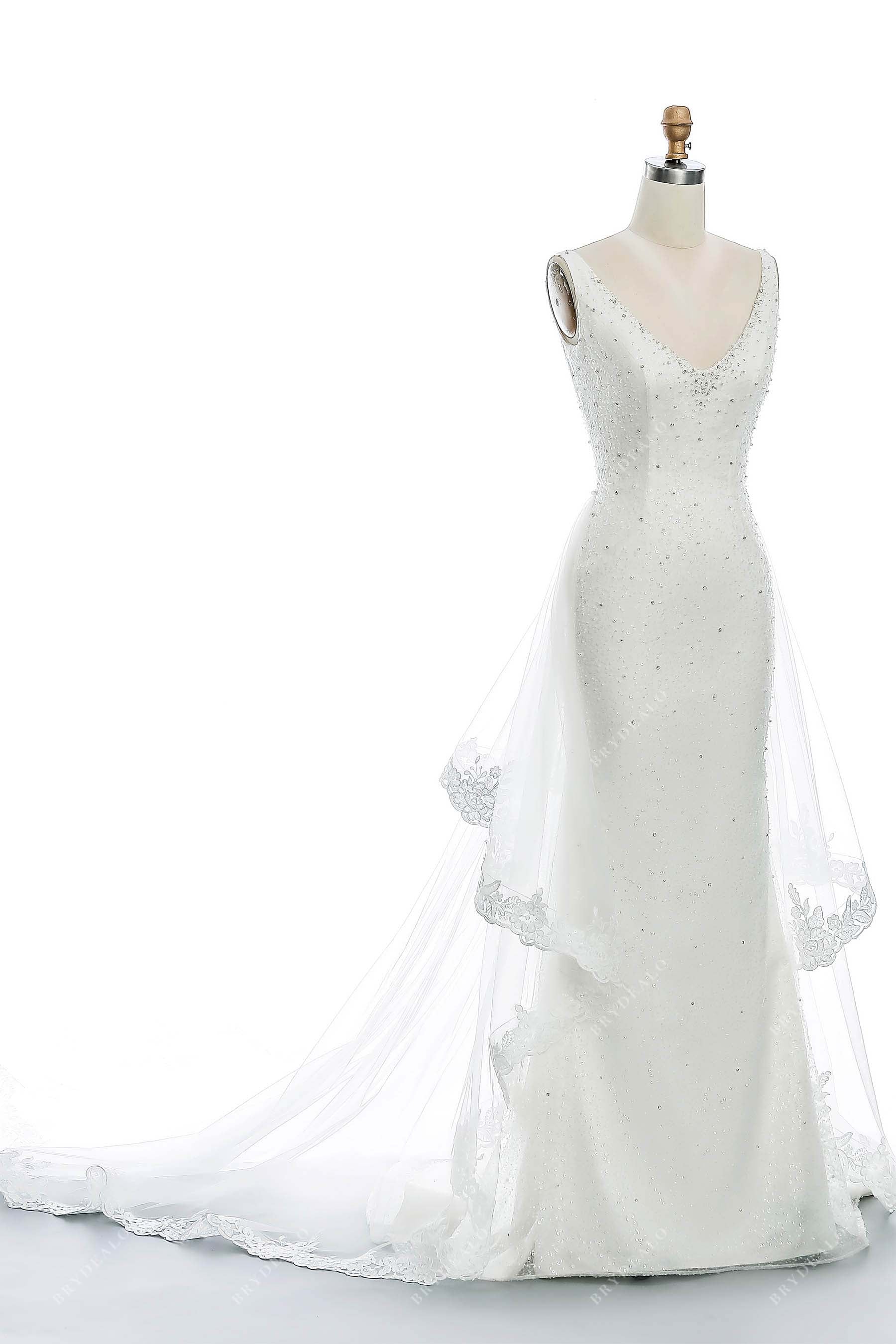 Sequin V-neck Sleeveless Fashion Ruffled Tulle Overskirt Wedding Dress