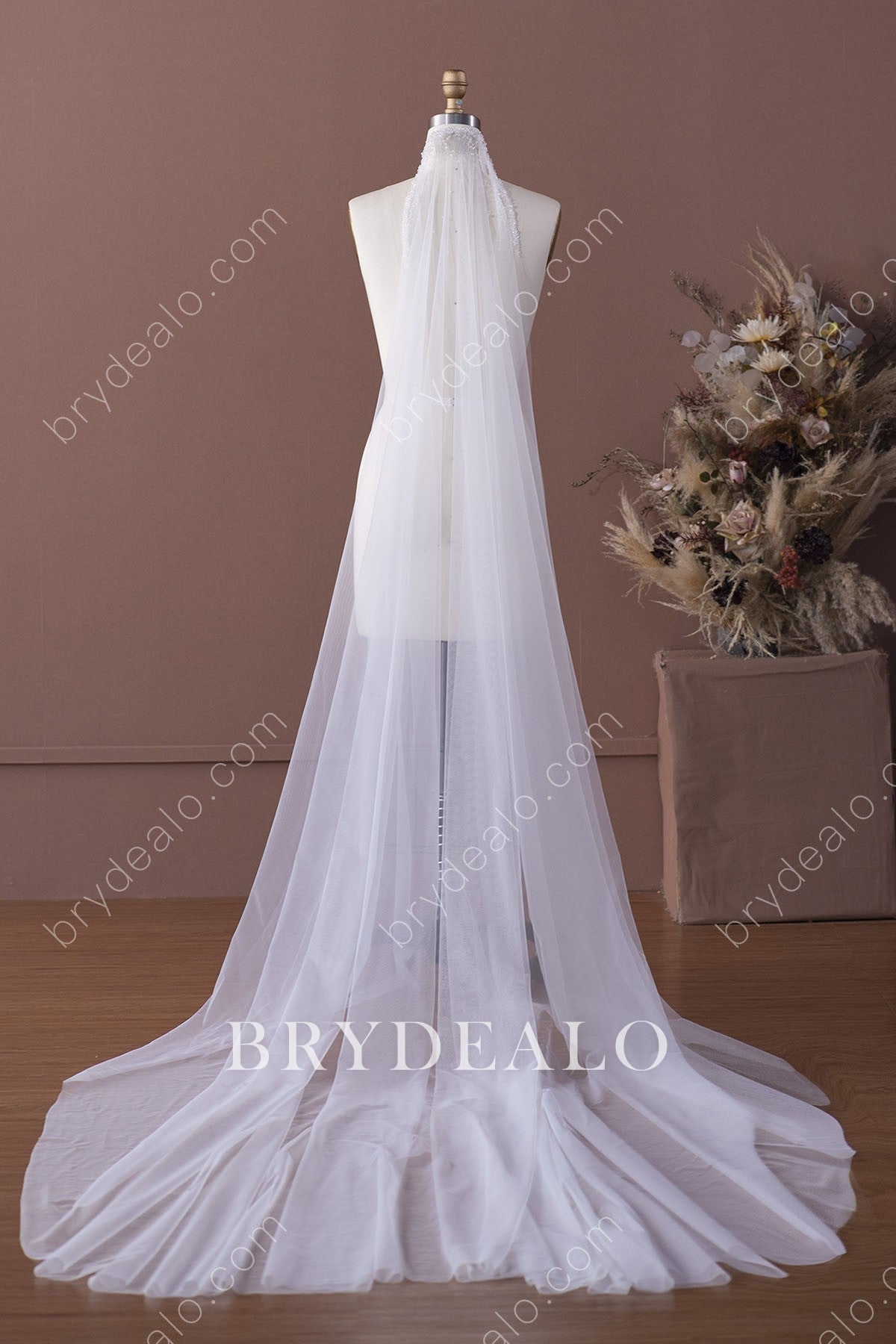 Chic Shimmering Crystal Cathedral Length Comb Wedding Veil