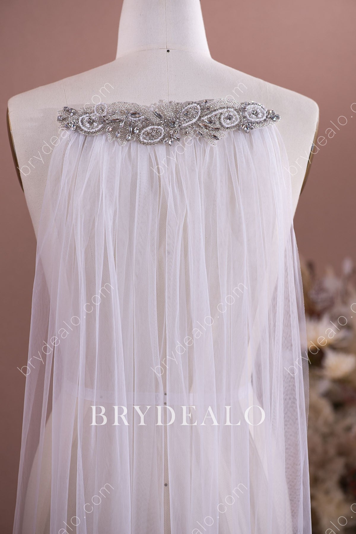 Shiny Crystals Beaded Fingertip Bridal Veil 