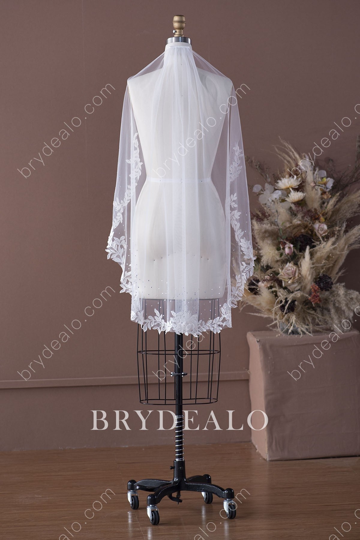 rhinestone leaf lace wedding veil 