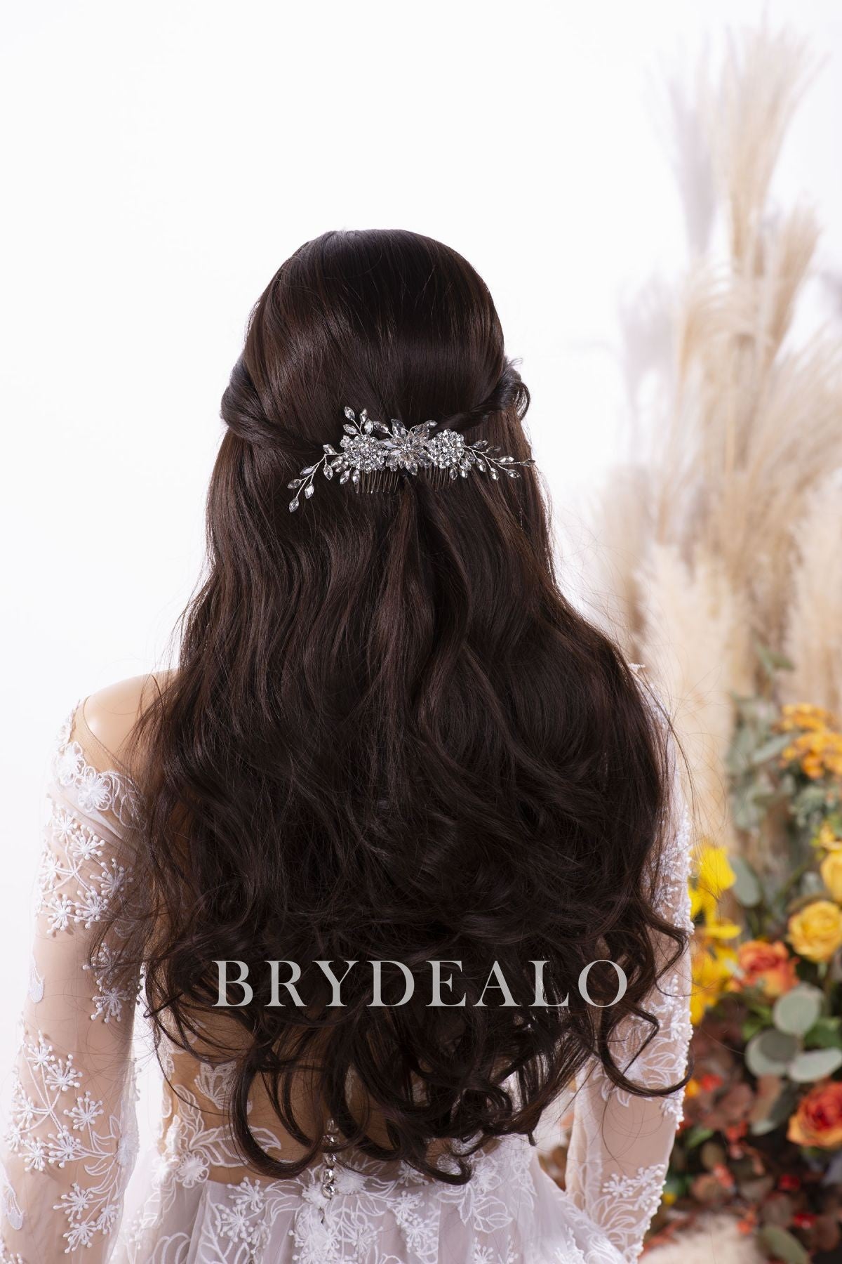 Modern Shiny Crystals Bridal Comb Set
