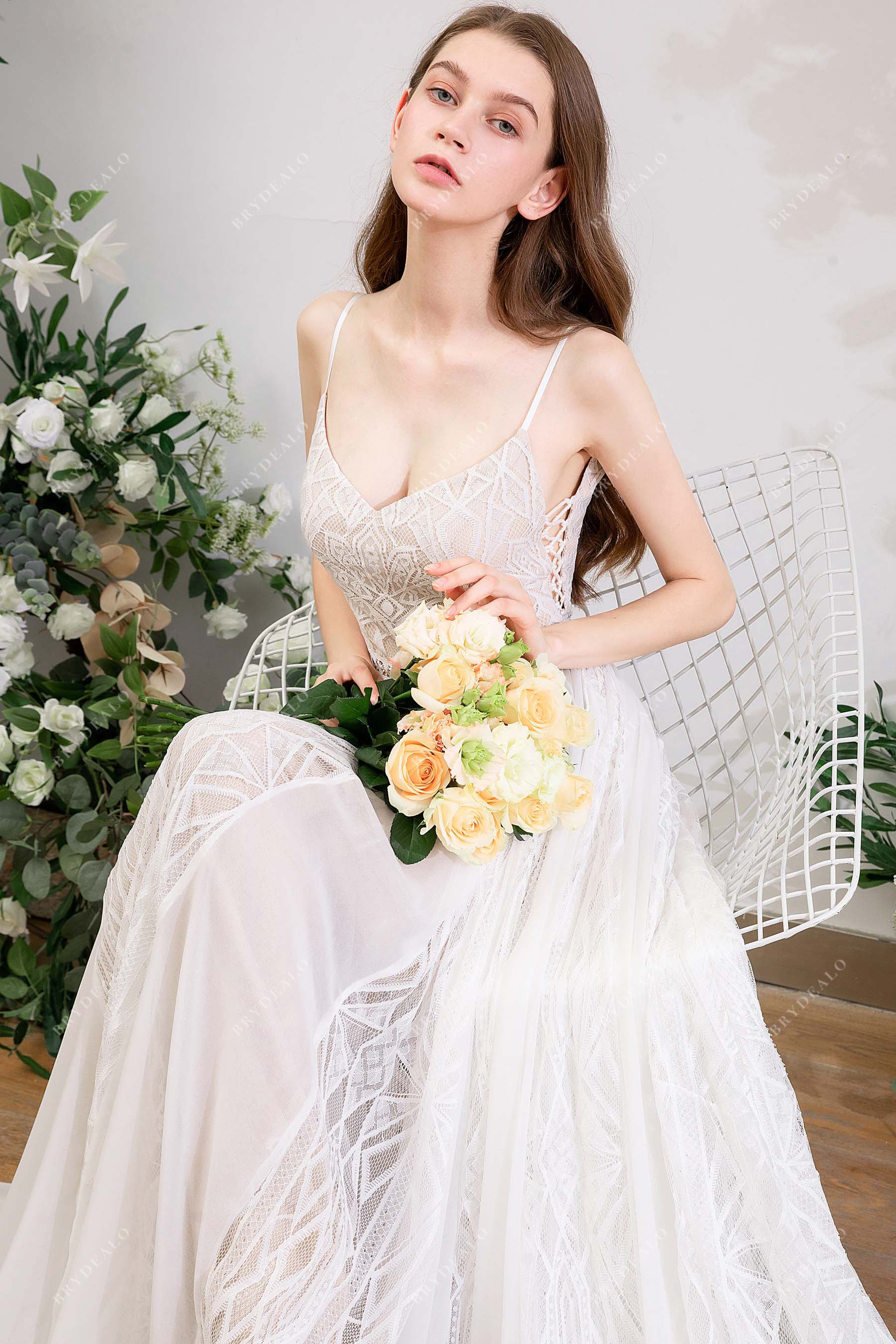 sleeveless spaghetti straps V-neck summer bridal dress