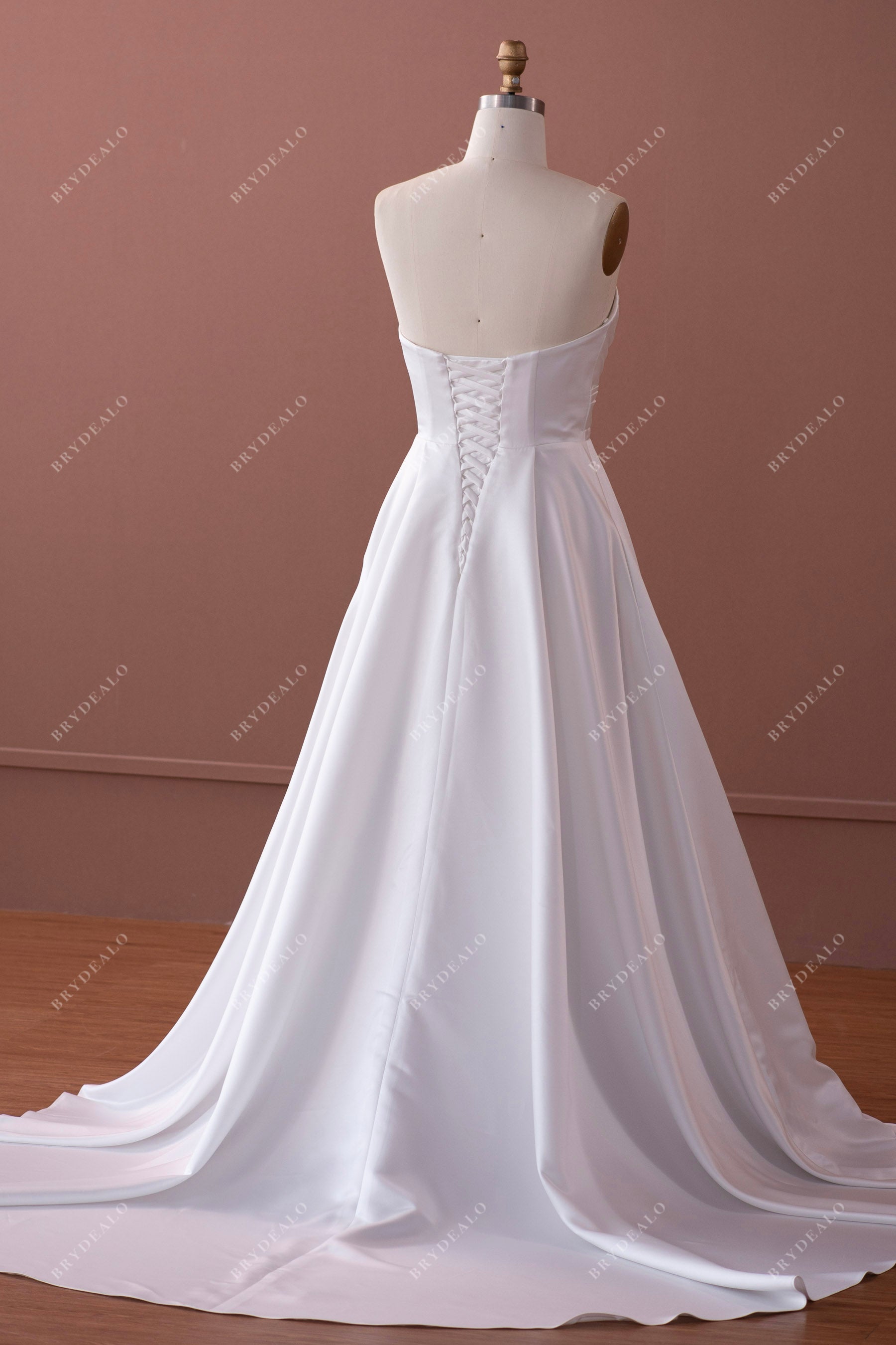 strapless lace up back long train elegant wedding dress