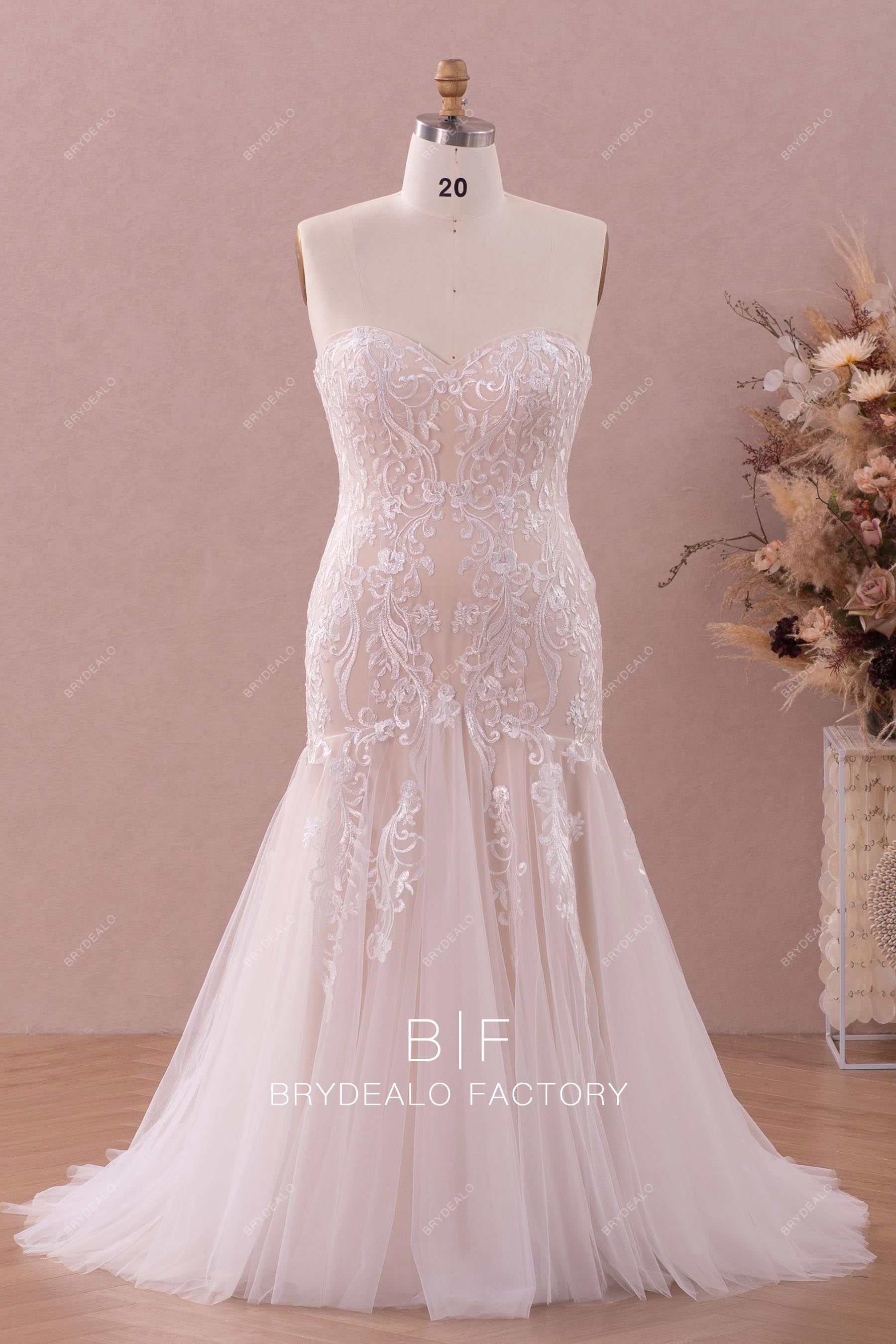 Plus Size Sweetheart Lace Tulle Mermaid Destination Wedding Dress