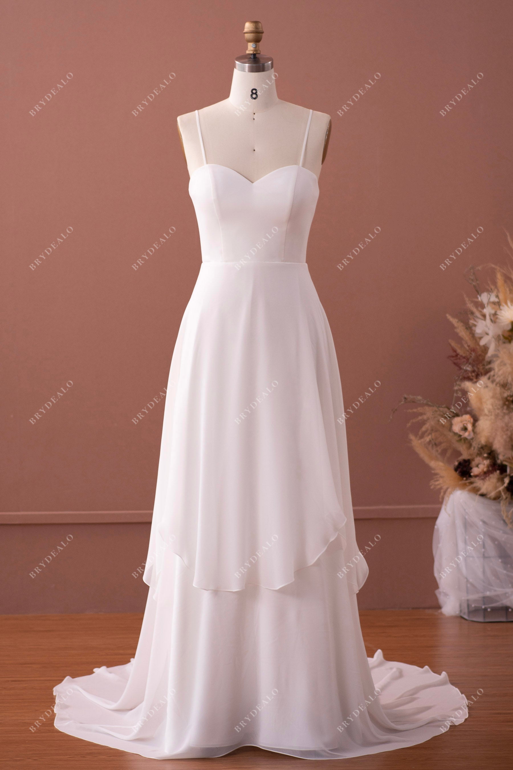 spaghetti straps sweetheart A-line outdoor wedding dress