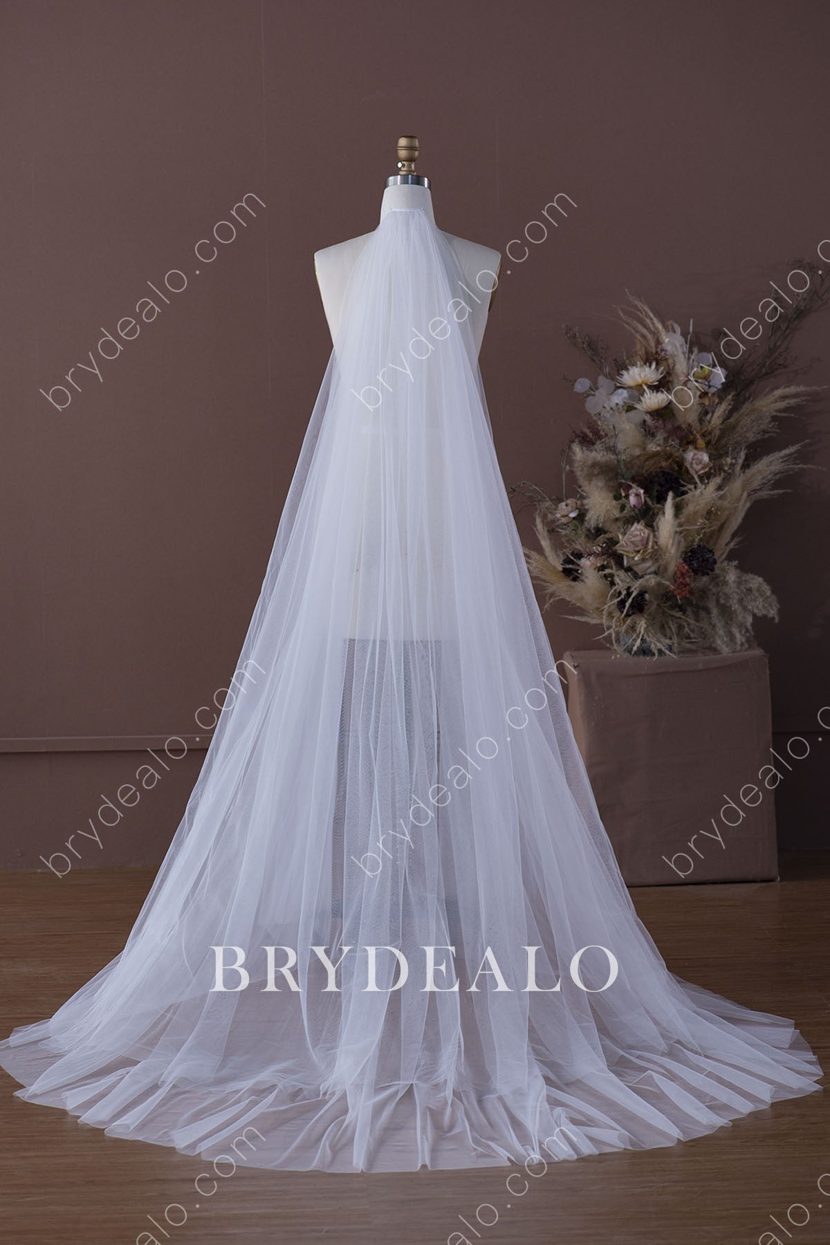 Elegant Two-Tier Chapel Length Wedding Veil Online