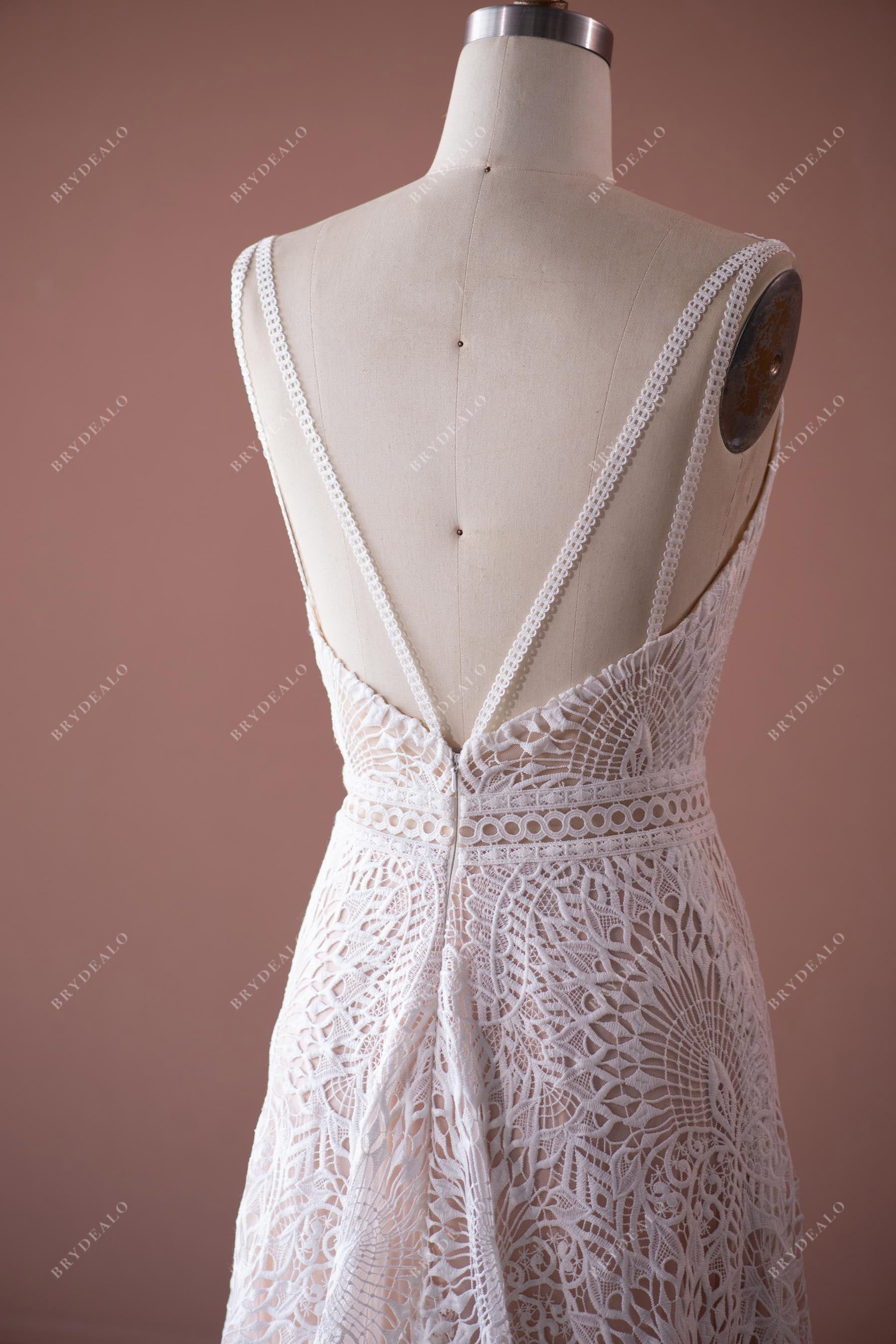 double straps sleeveless open back bridal gown