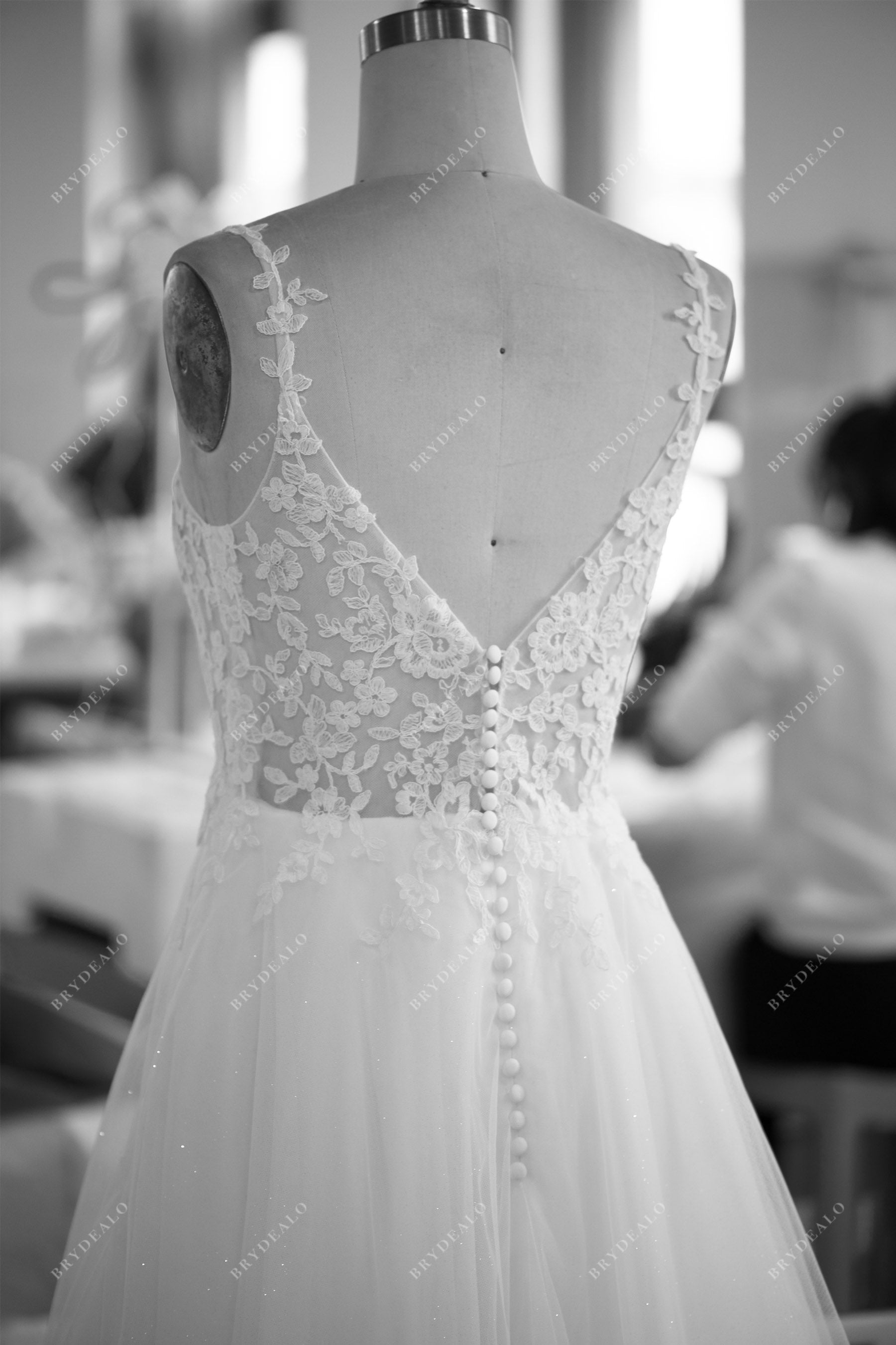 Sexy Plunging Neck High Slit Pockets Lace Wedding Dress Brydealo Sexy Plunging Neck High Slit Pockets Lace Wedding Dress Brydealo
