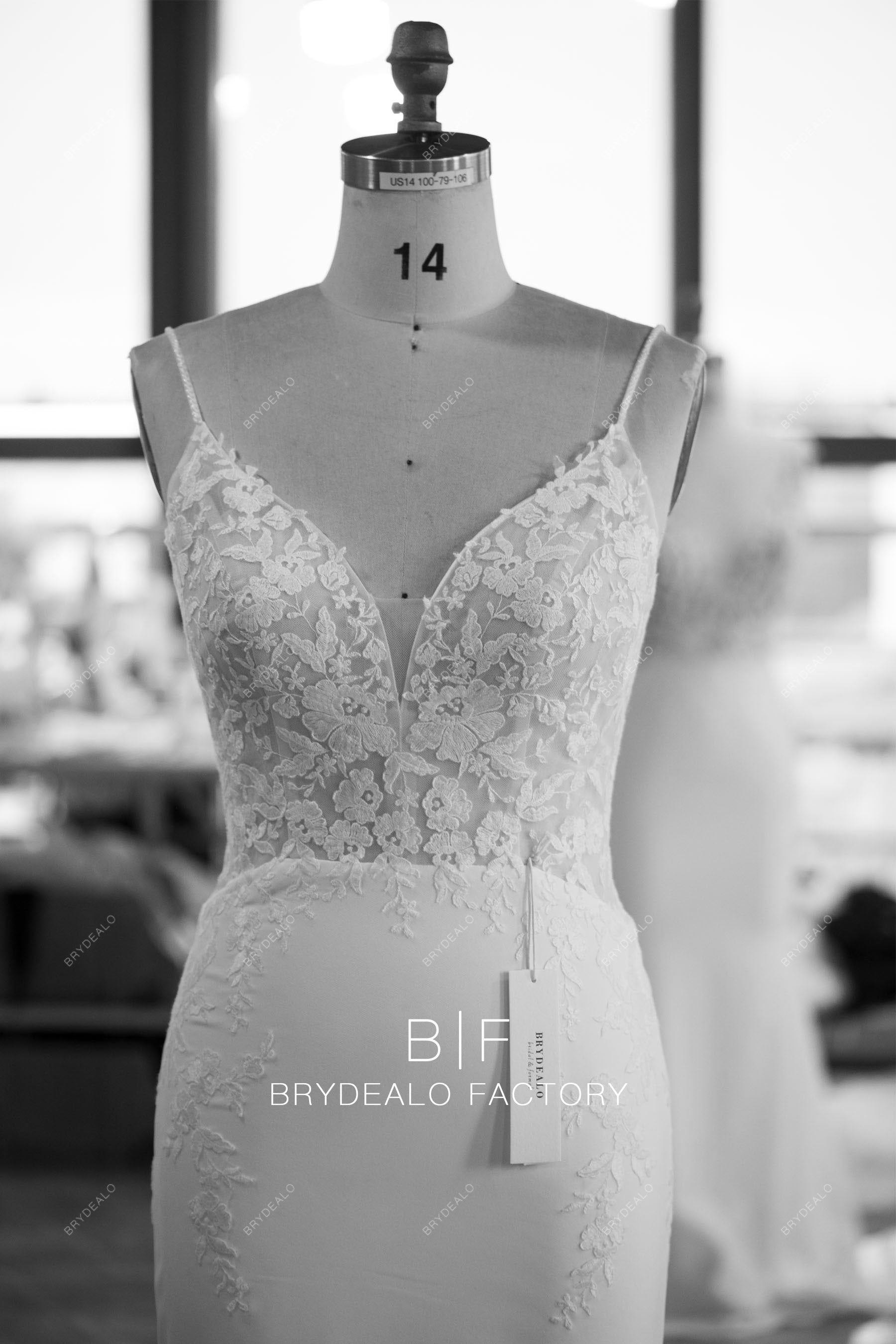 custom-made beaded straps v-neck lace mermaid wedding dress