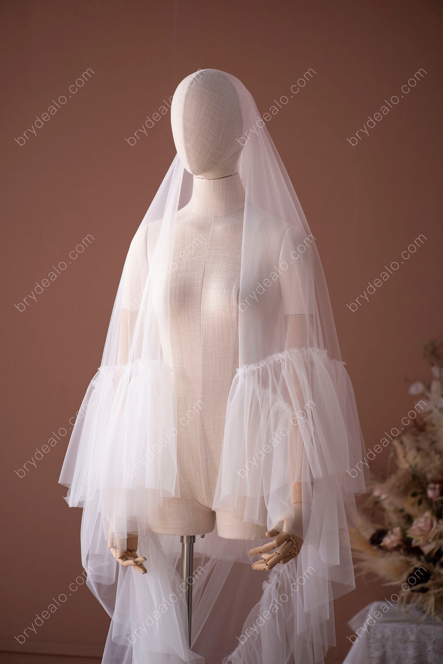 Chic Designer Two-tier Cathedral Length Ruffled Long Bridal Veil