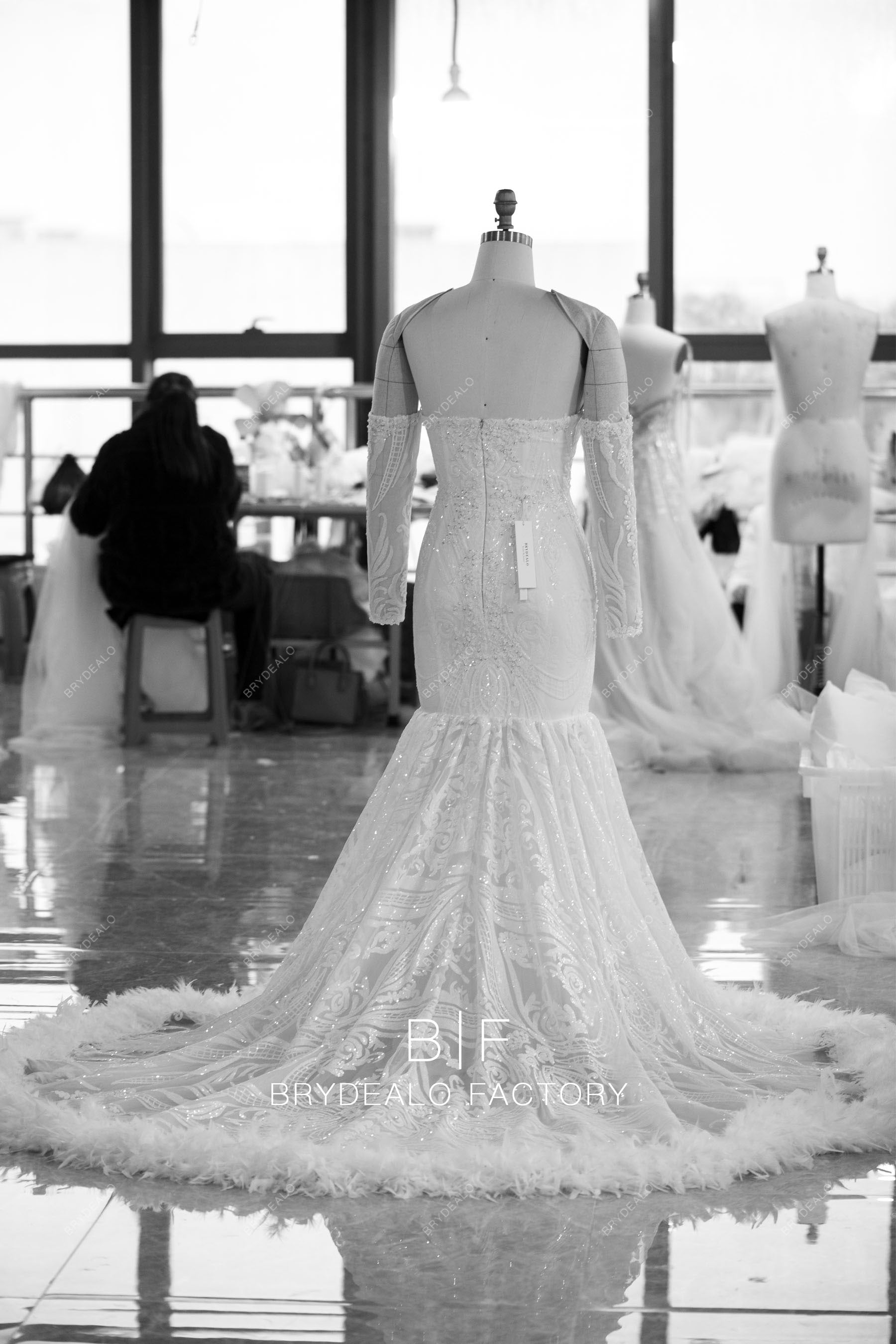 wholesale off shoulder sleeve feather wedding dress