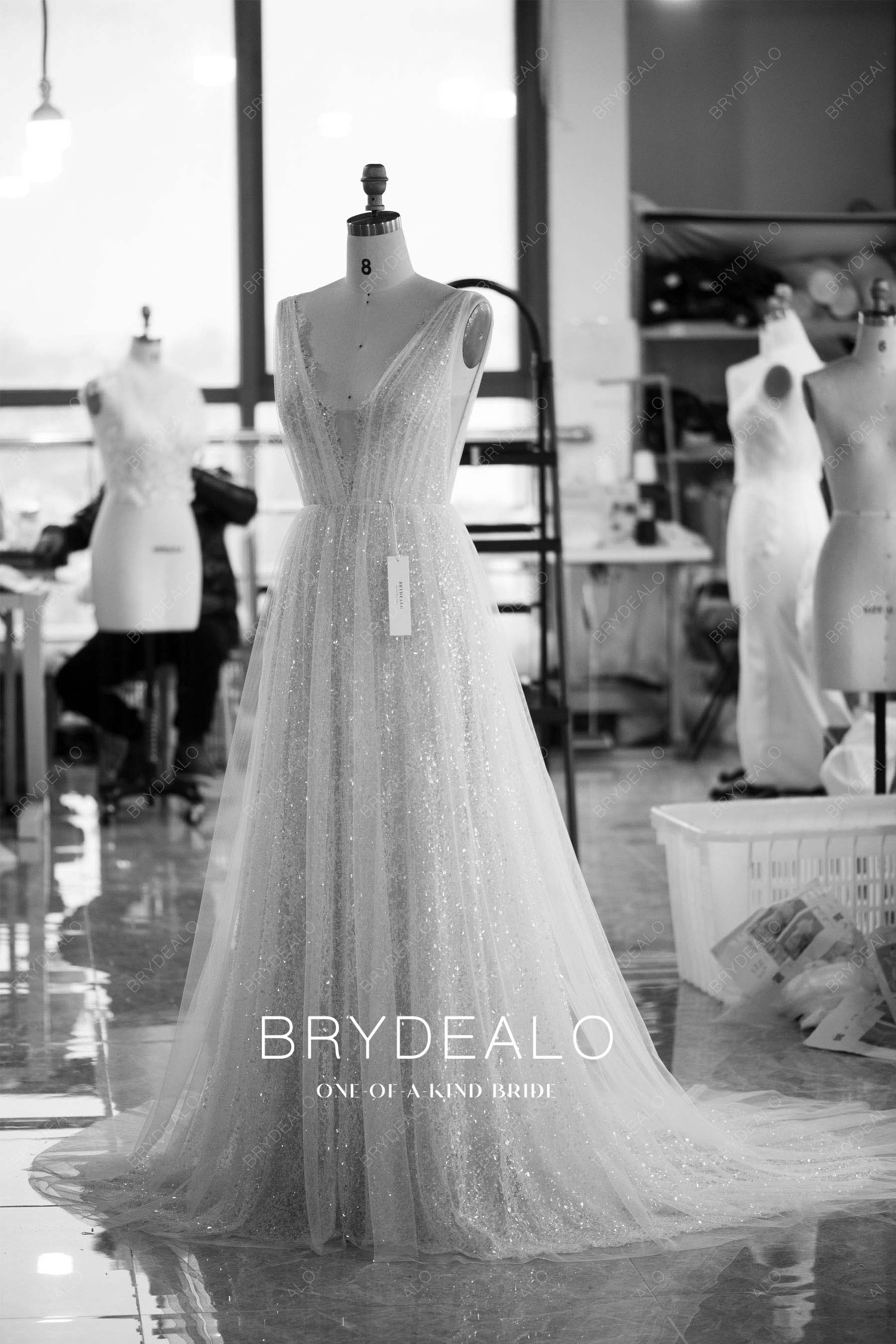 custom sparkly scalloped lace sleeveless wedding dress