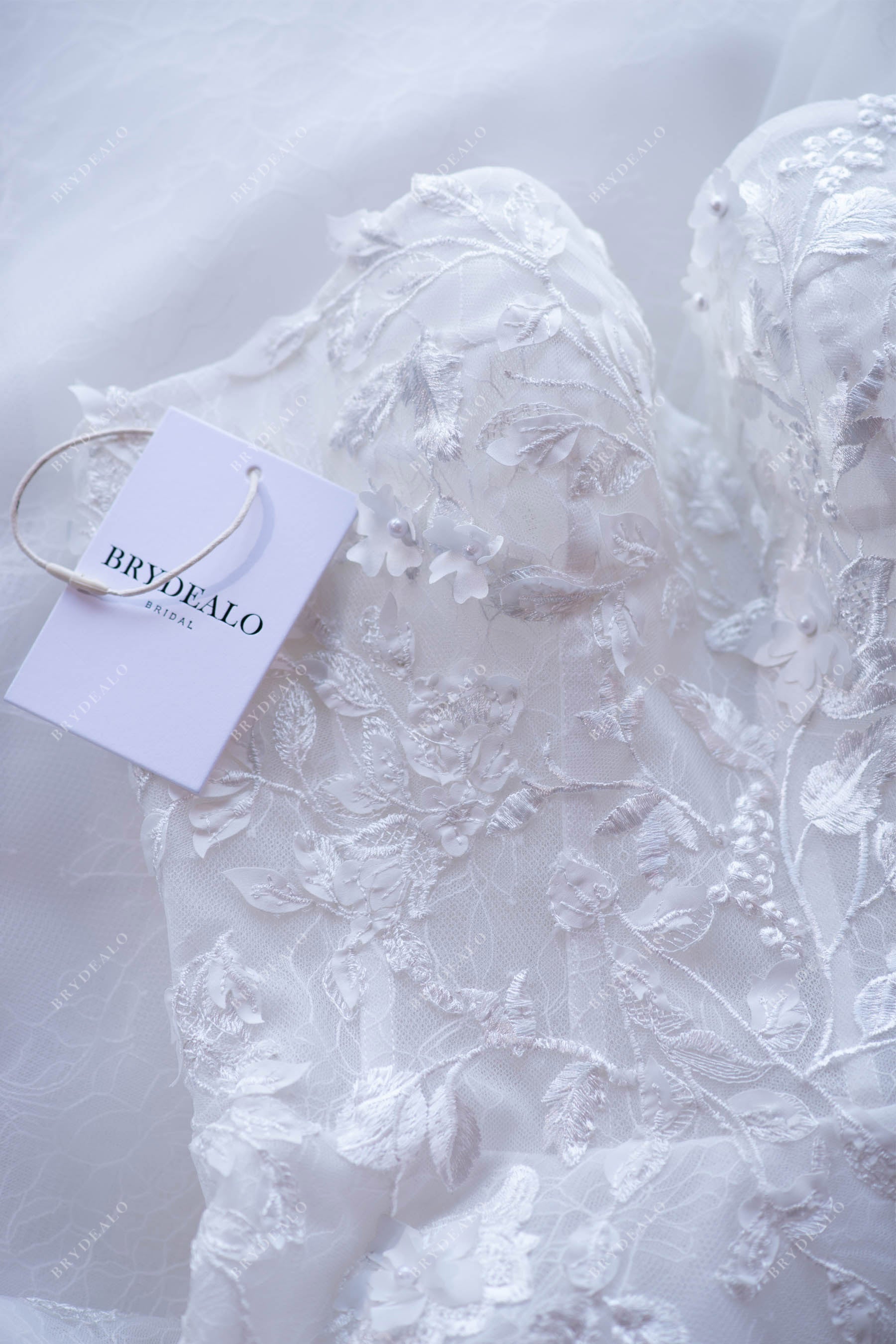 Hand-made Sweetheart Corset Lace Wedding Dress